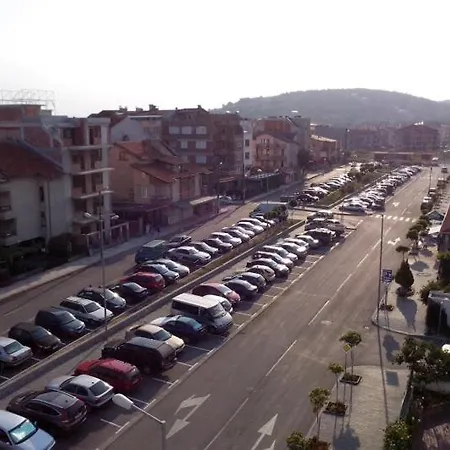 Alba Family Club 酒店