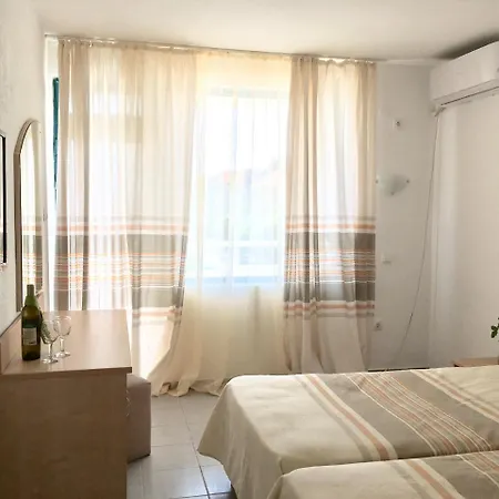 酒店 Alba Family Club