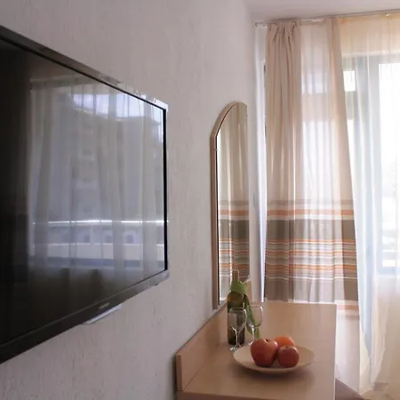 Alba Family Club 酒店 2*