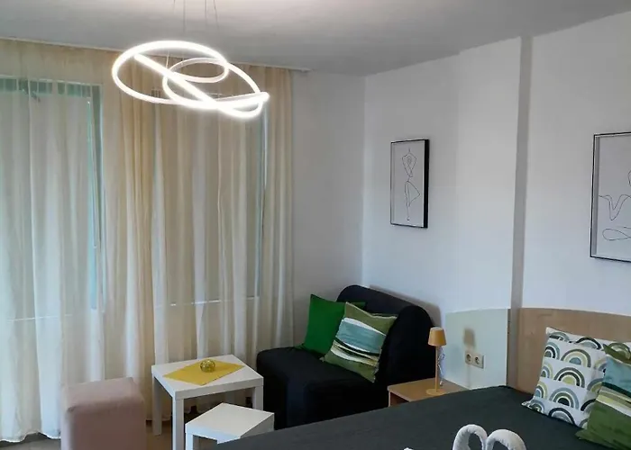 酒店 Alba Family Club