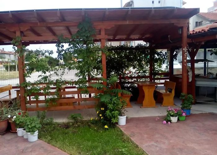 Alba Family Club 2* 普里莫尔斯科