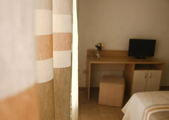 Alba Family Club 酒店 2*