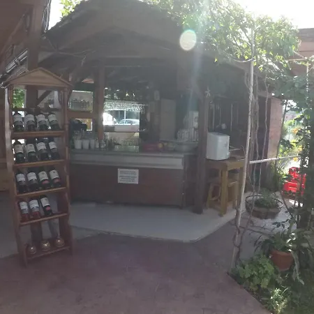 Alba Family Club Szálloda