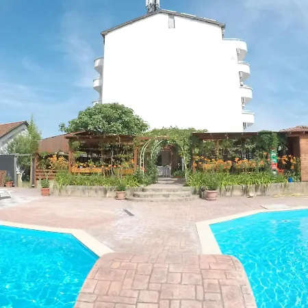 Alba Family Club Primorszko